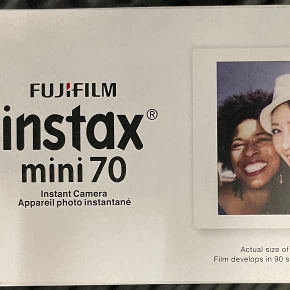 Fujifilm Instax Mini 70 Instant Film Camera - Neon Violet New In Box - Picture 6 of 10